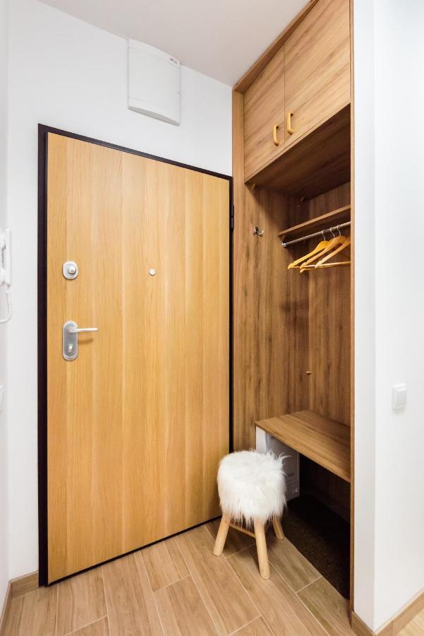 Metro Bemowo Colourful Apartment Warsaw Exterior photo